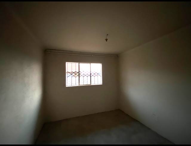 2 BEDROOM HOUSE FOR SALE IN EVATON WEST